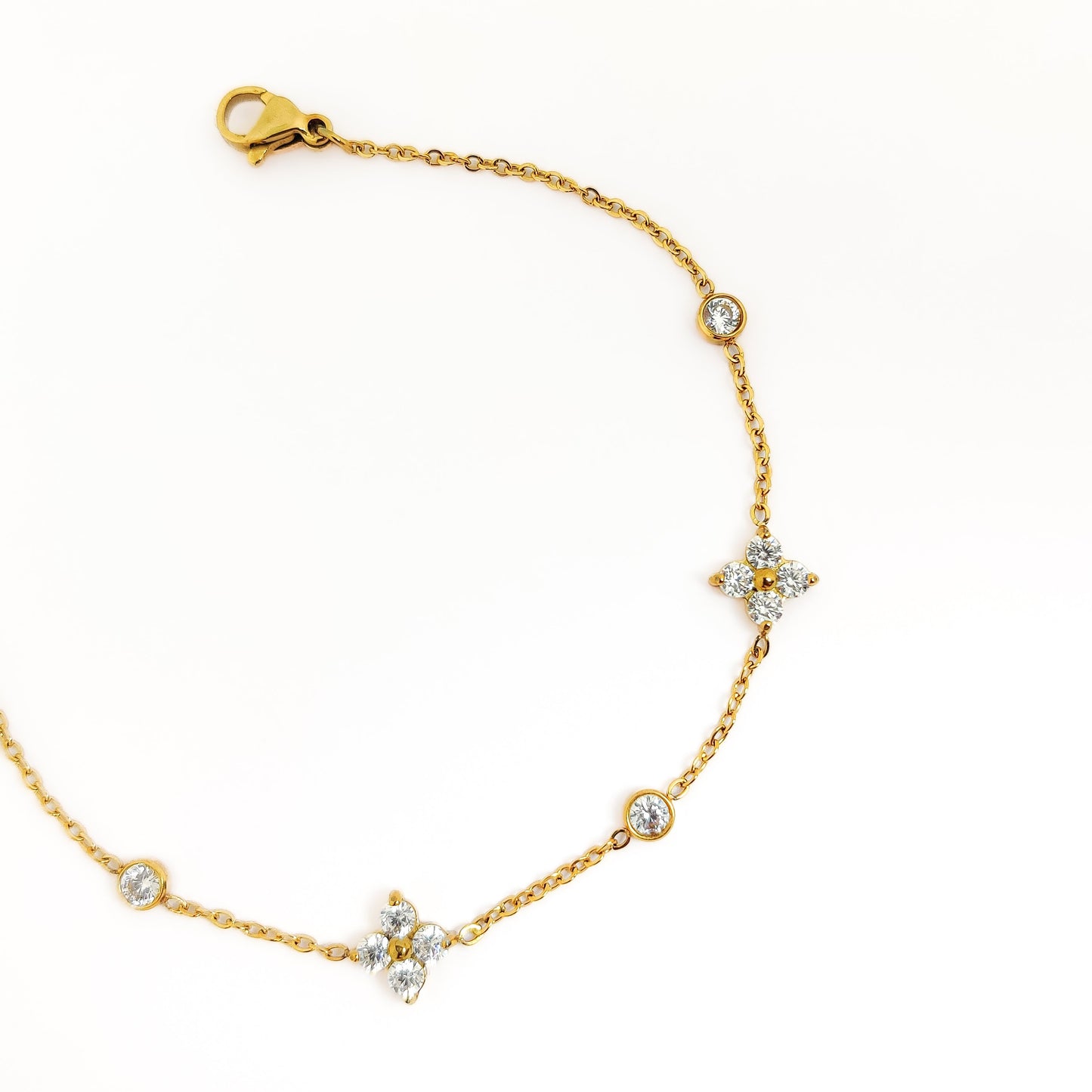 Dainty Floral Bracelet