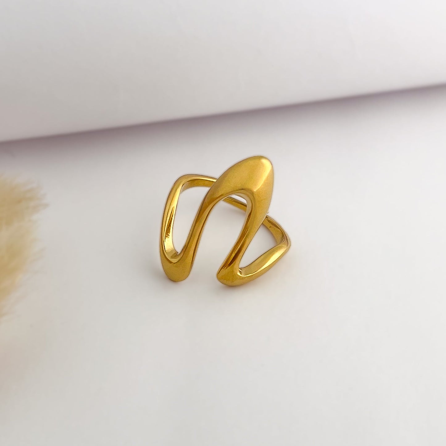 Aurelia Ring