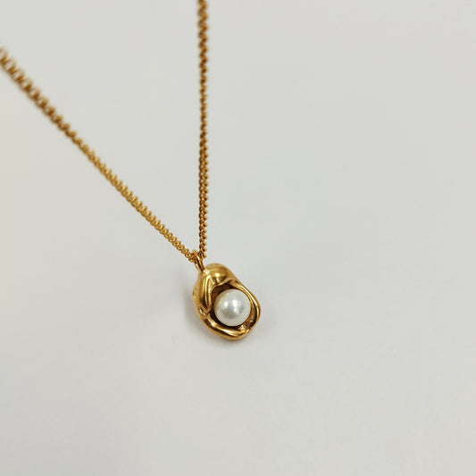 Marta Pearl Necklace
