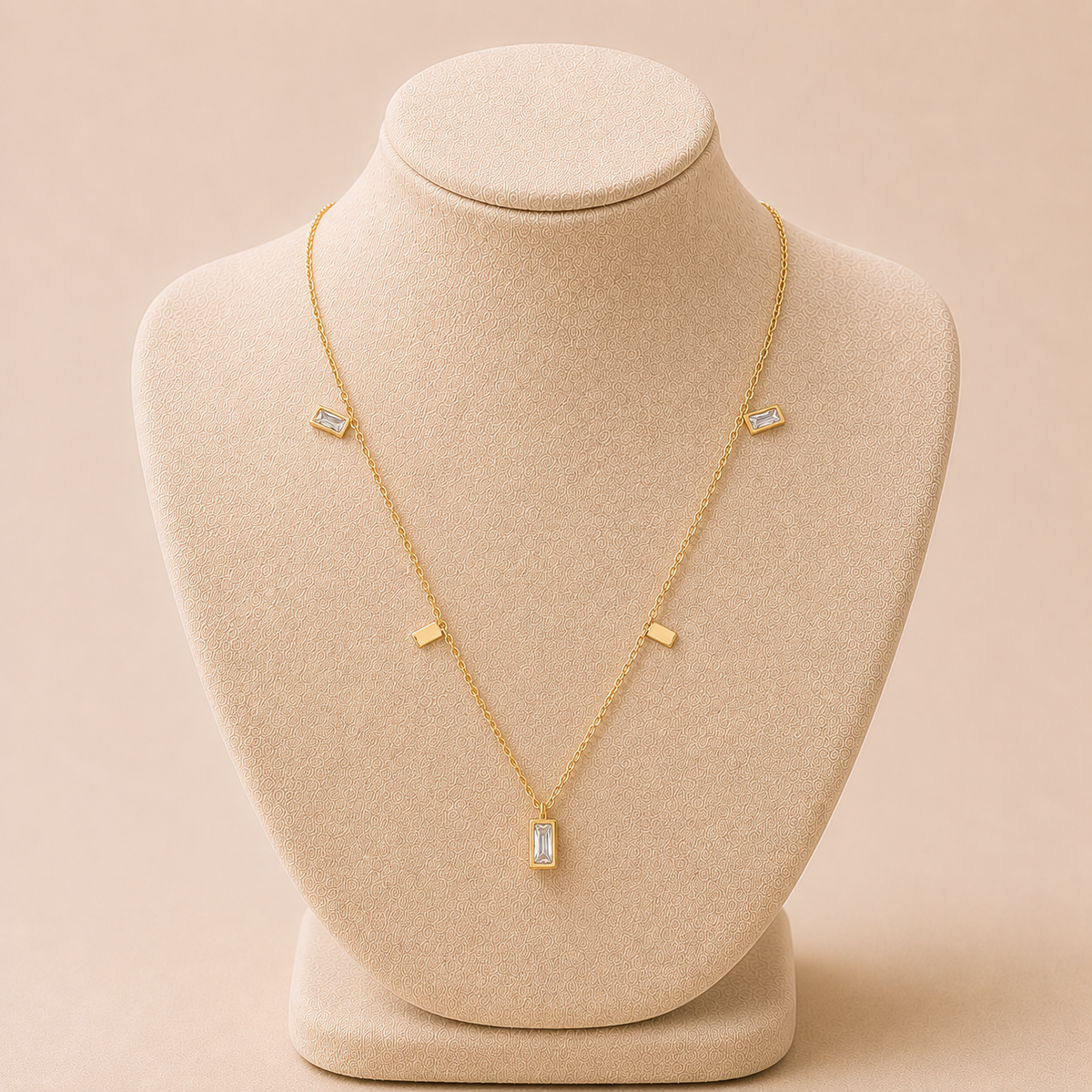 Eva Necklace