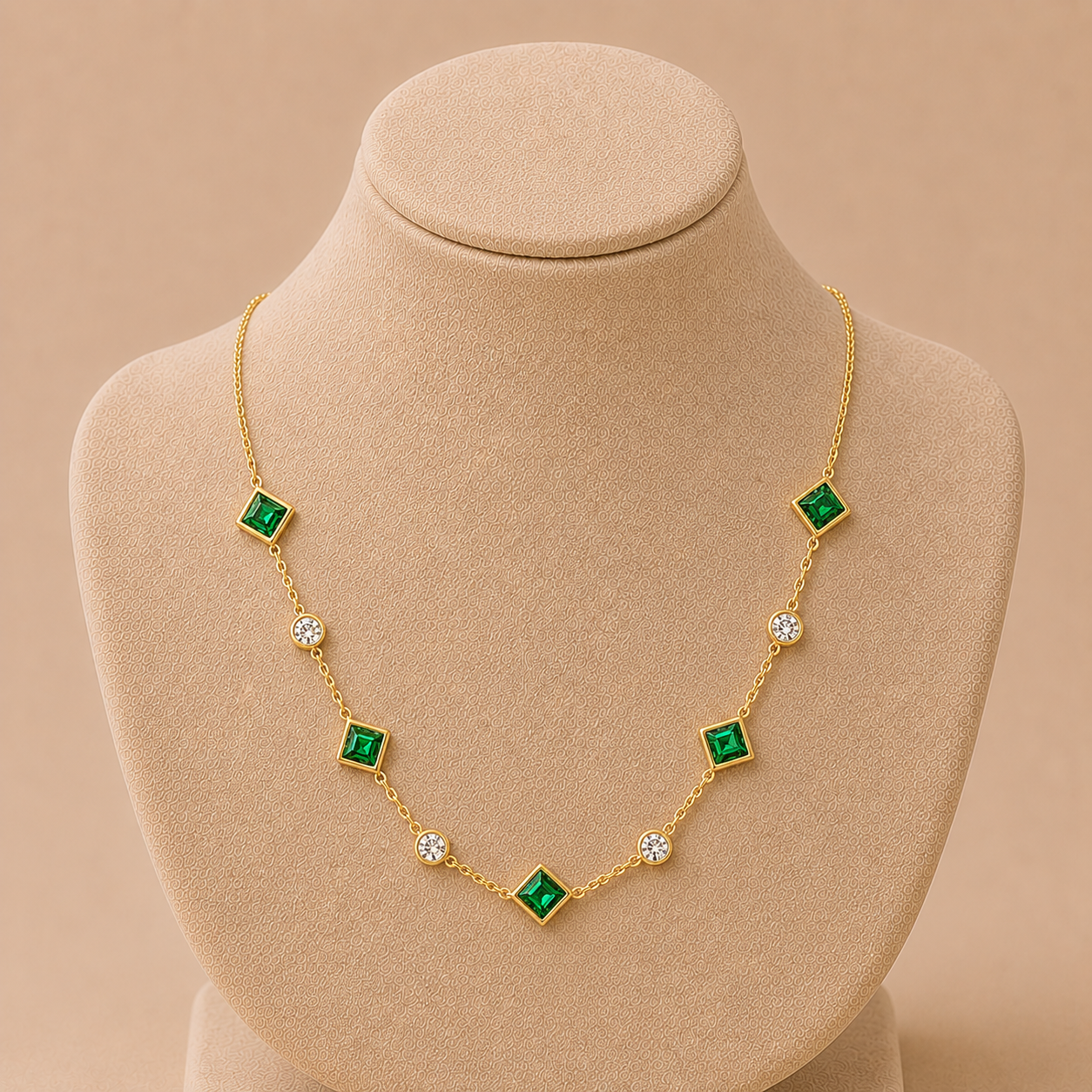 Emerald Ida Necklace
