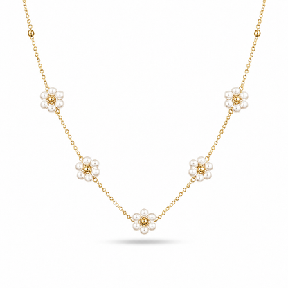 White Daisy Necklace