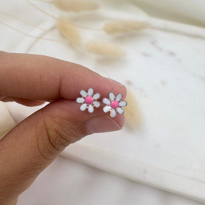 Daisy Second Piercing Studs (white)