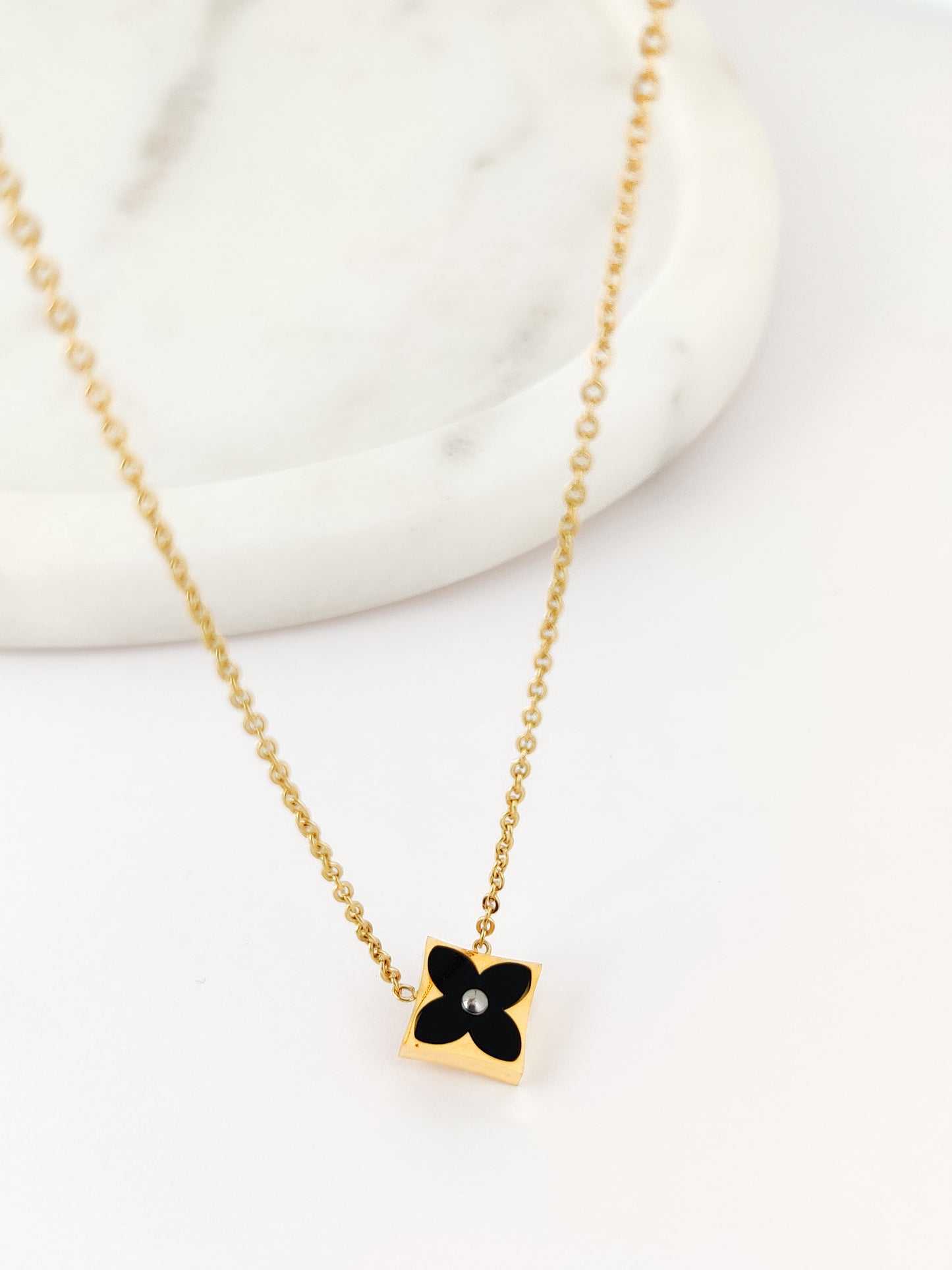 Black Bloom Necklace