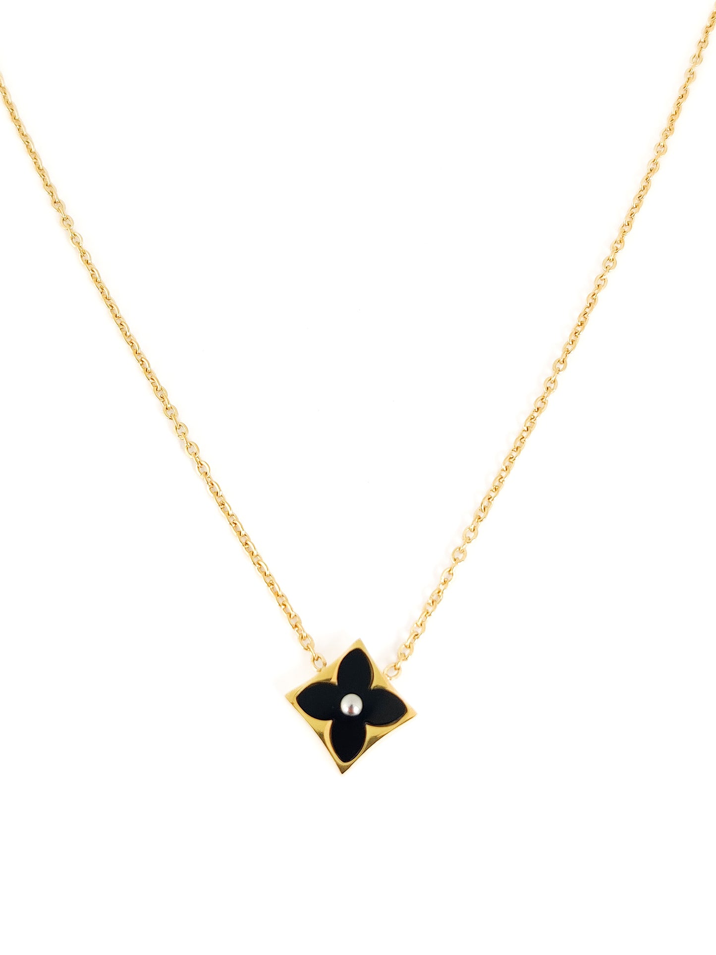 Black Bloom Necklace